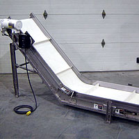 bulk conveyor 14